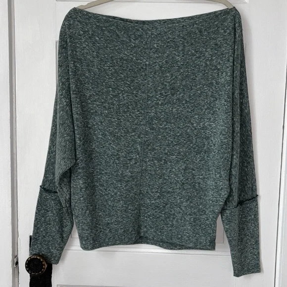 WE THE FREE VALENCIA OFF SHOULDER LONG SLEEVE SLOUCHY TUNIC TOP - Picture 5 of 8
